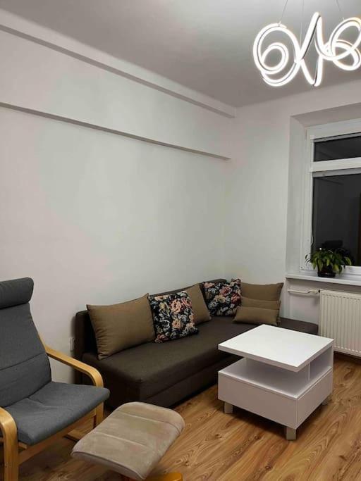 Rodinny Apartman Nedaleko Centra Банська Бистриця Екстер'єр фото